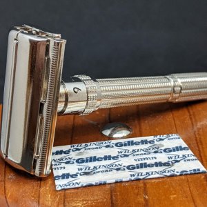 Gillette Slim