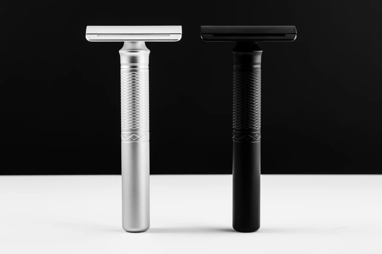 Colonial razors CR7 front