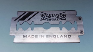 Diagonal Blade